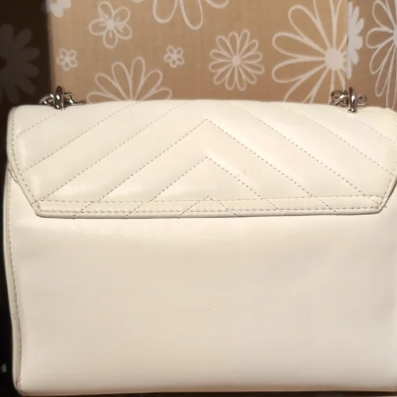 GUESS Ivory Quilted Chain Shoulder Bag - Picture 7 of 8